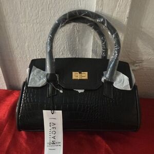 Black Crocodile Pattern Handbag
